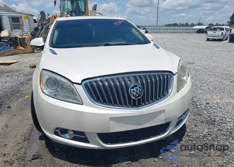 2015 Buick Verano Leather Group z USA, uszkodzony, nr VIN 1G4PS5SK5F4174857